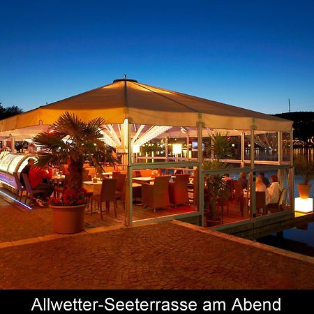 Hotel-Restaurant "Veldener Traumschiff" Direkt Am See In 2Min Im Zentrum Velden am Woerthersee Exterior photo